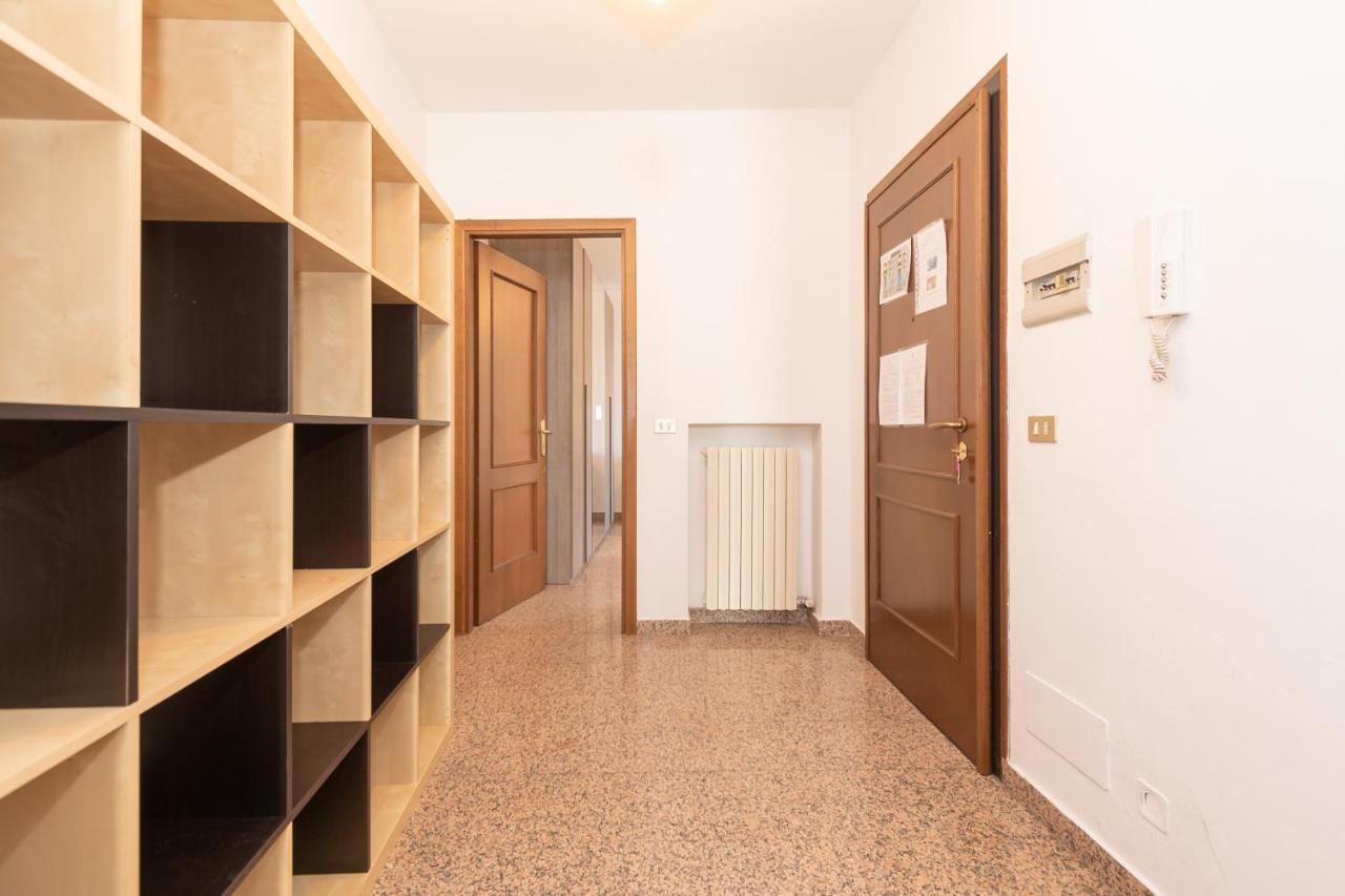 Appartamento Piazza Garibaldi - F&L Apartment Брешія Екстер'єр фото